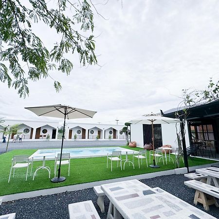 Peeranon Resort Nakhon Nayok Esterno foto