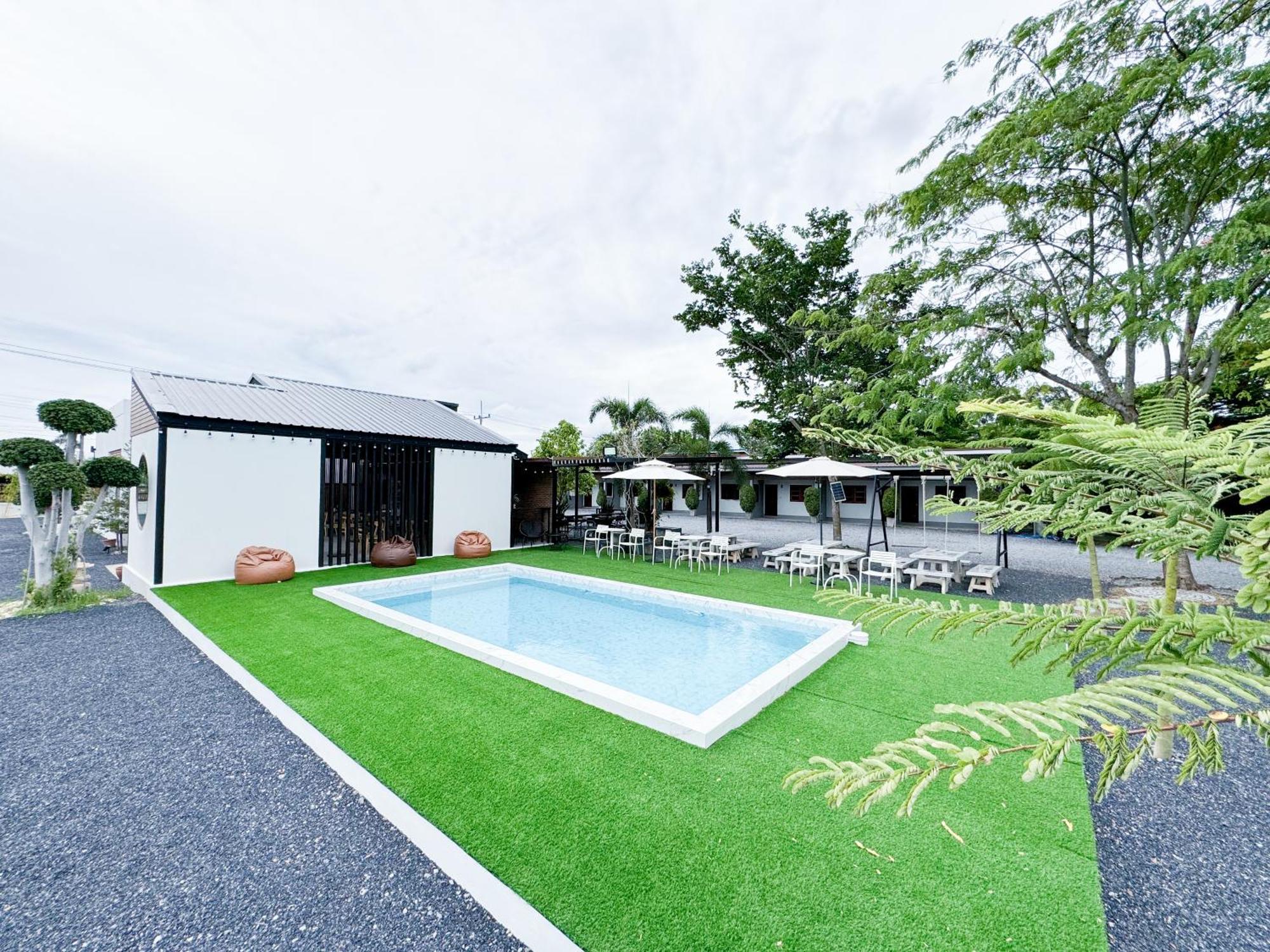 Peeranon Resort Nakhon Nayok Esterno foto